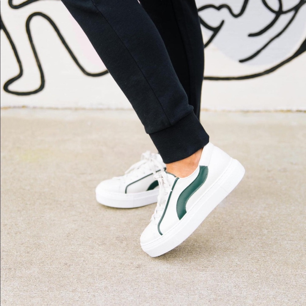 Able Local + Global platform sneakers size 9 green and white platform